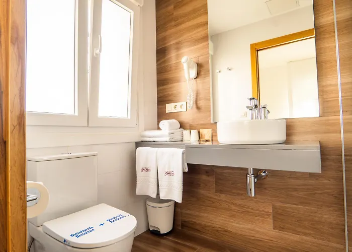 Πανσιόν Casa Alvarito 2*